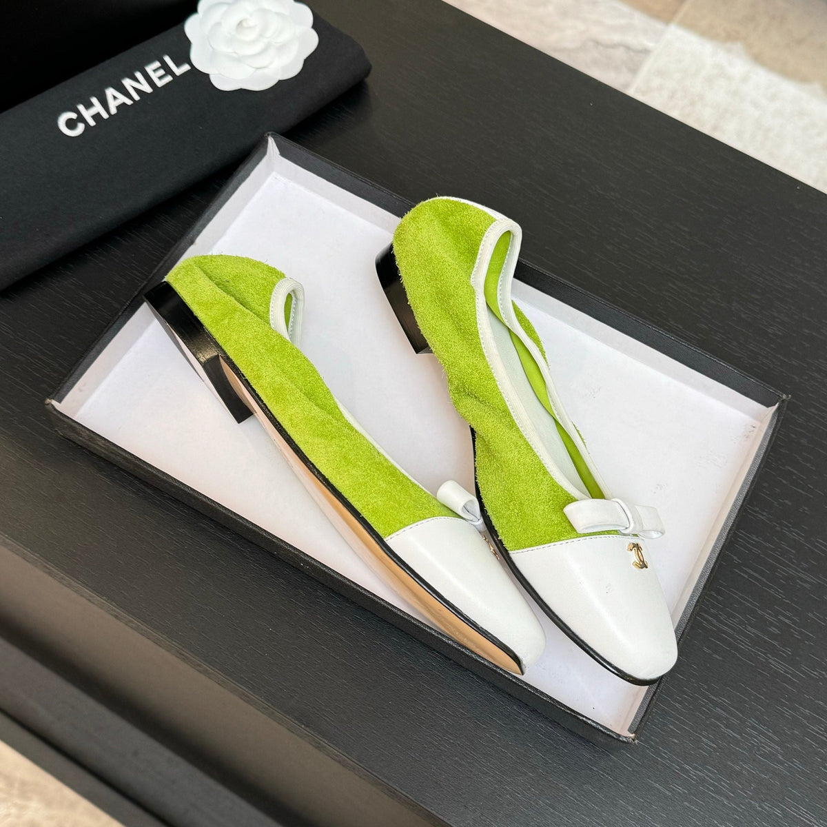 CC Ballet Flats Green Cowhide 313472