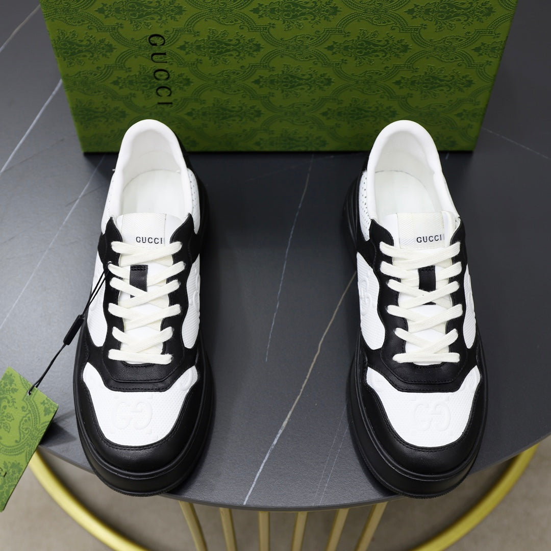 GG Men's Sneaker Black White Cowhide Embossed 523164