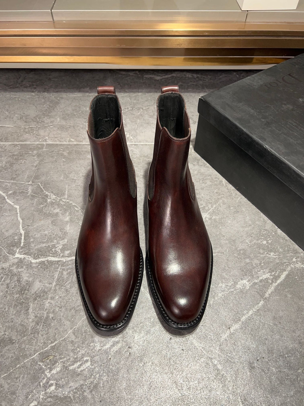 CD CHELSEA BOOT SYRUP CALFSKIN