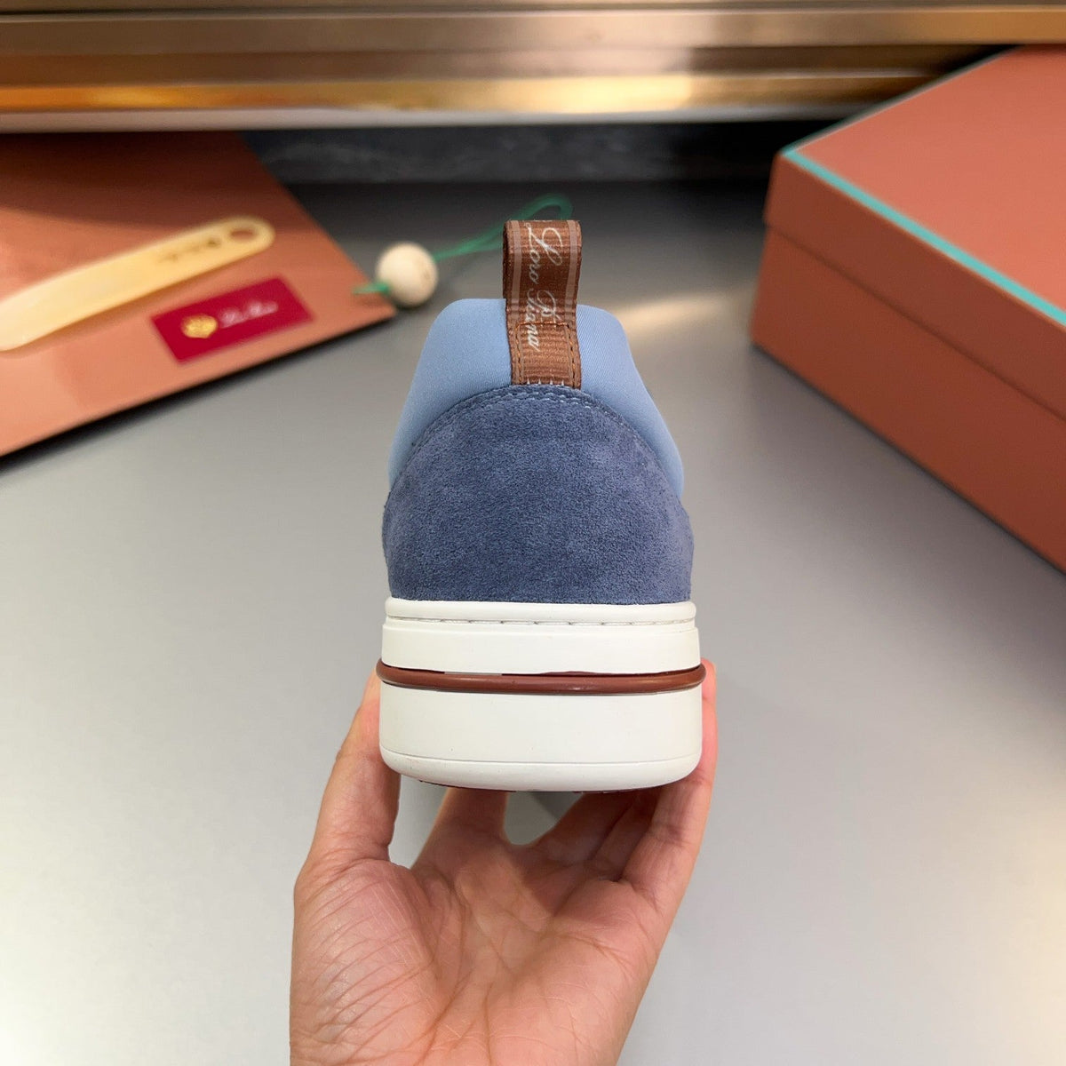 LP NEWPORT WALK SNEAKERS SKY SUEDE