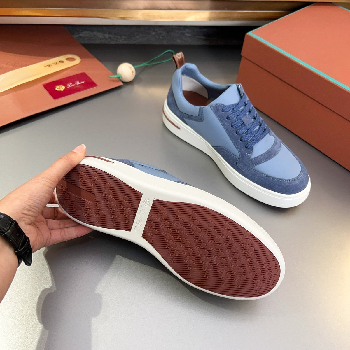 LP NEWPORT WALK SNEAKERS SKY SUEDE