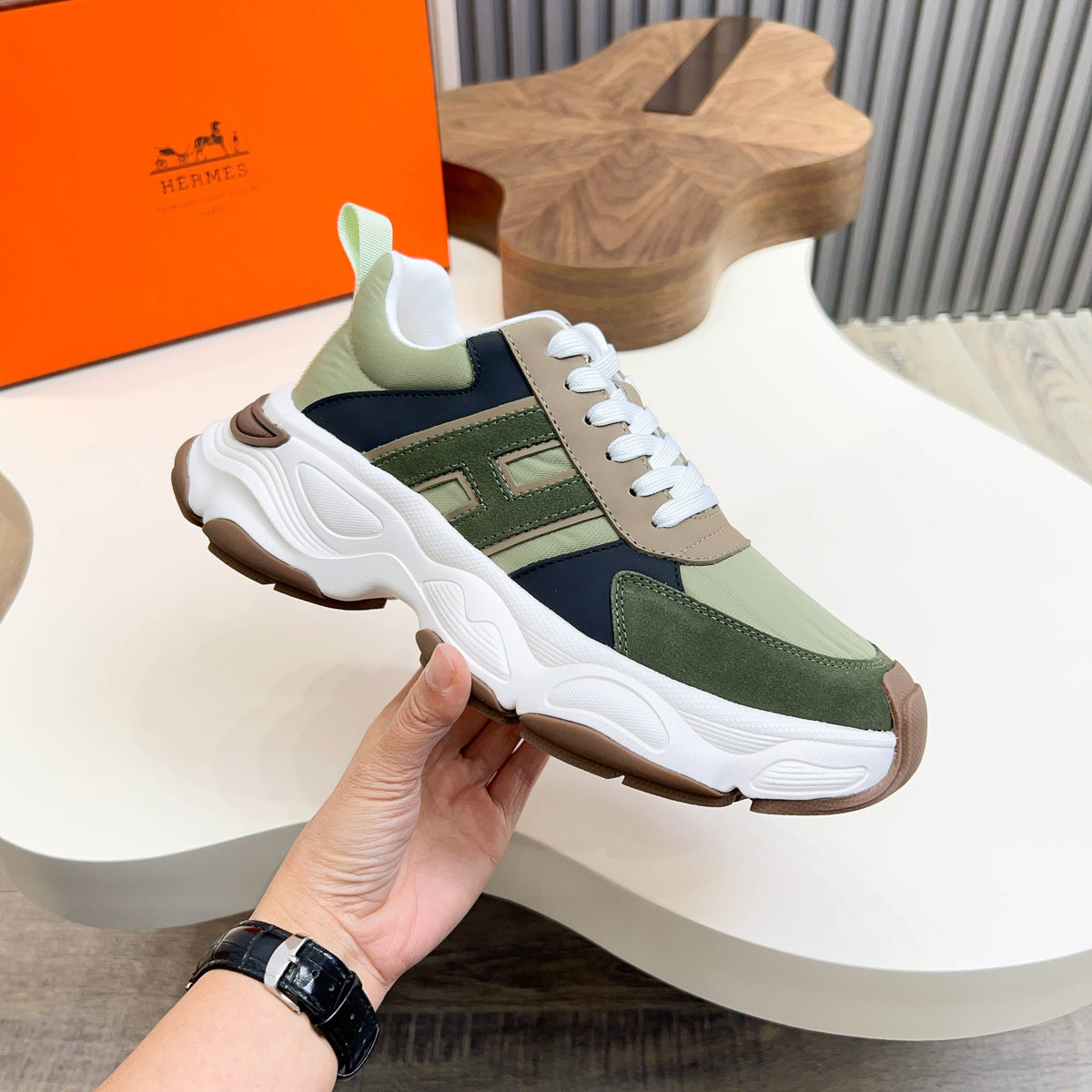 HM Men's Sneaker Green Calfskin Suede 601278