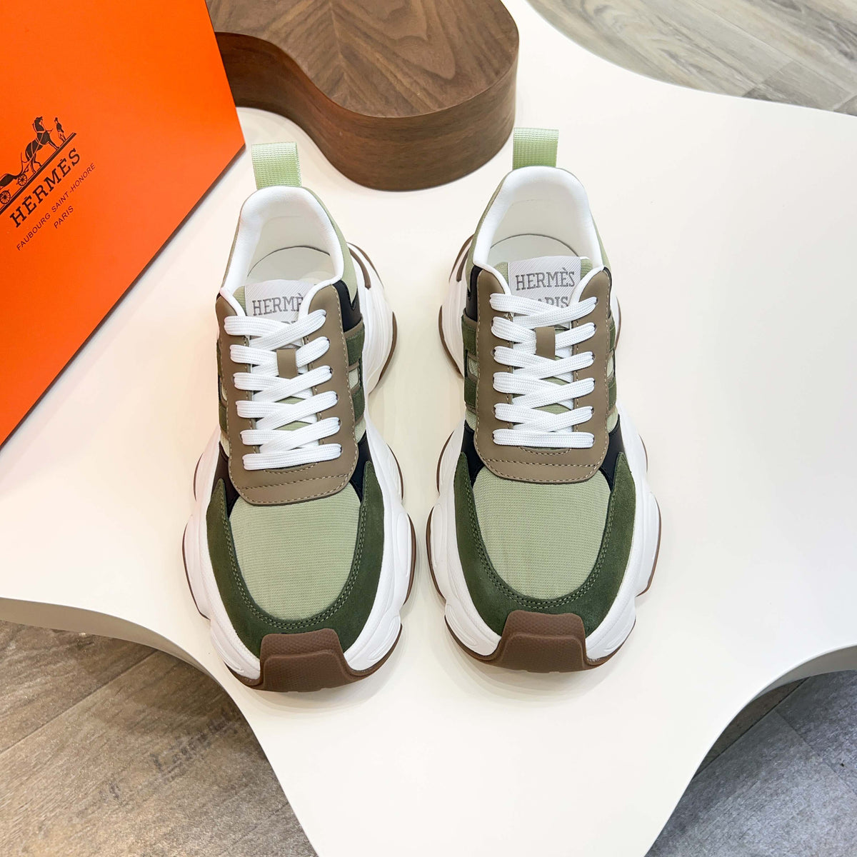 HM Men's Sneaker Green Calfskin Suede 601278