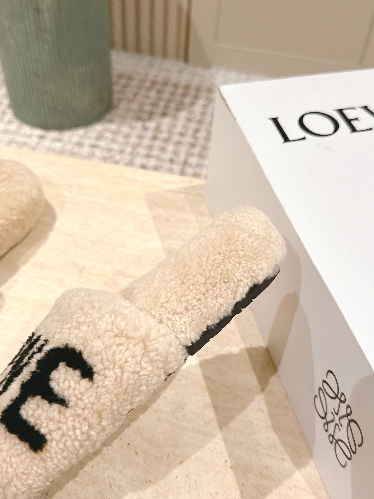 Loewe 2025 Fur Slipper Beige Black Wool 556015