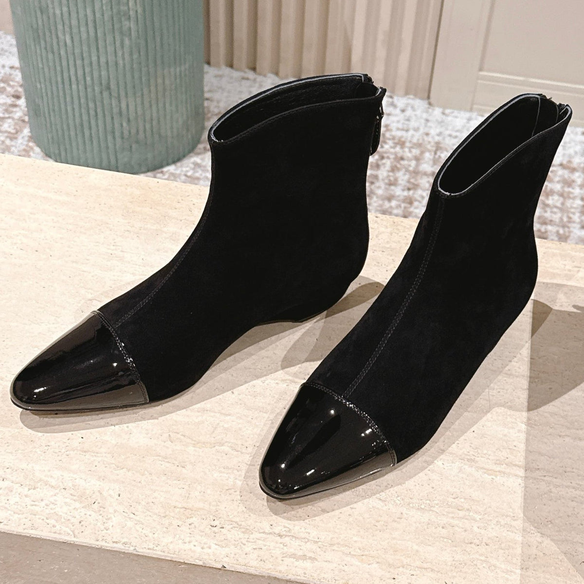 Alaia 2025 Ankle Boot With Patent Leather Cap Toe Black Suede 556086