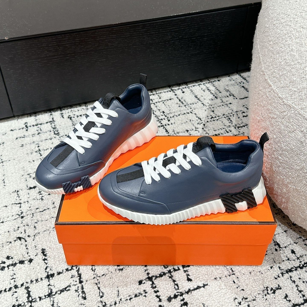 HM Jump Sneaker In Charcoal Blue Cowhide 985309