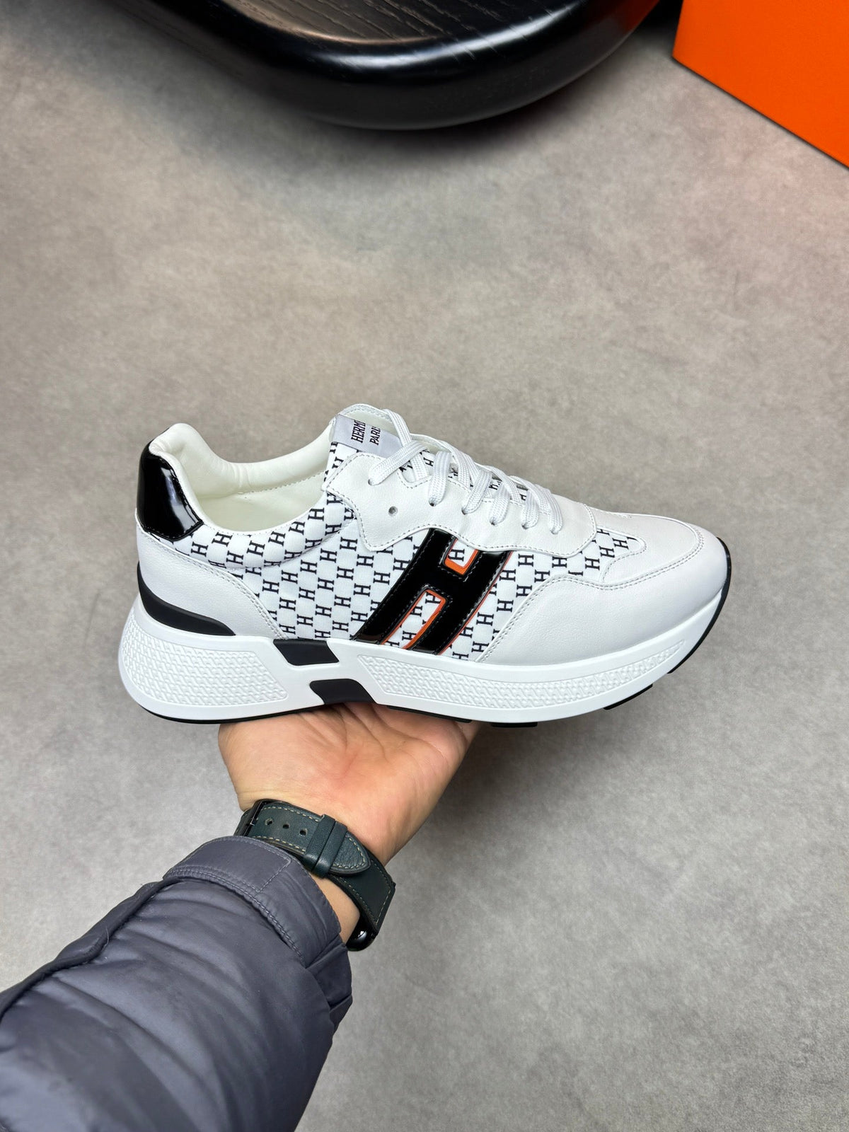HM Men's Sneaker Black White Calfskin 581691
