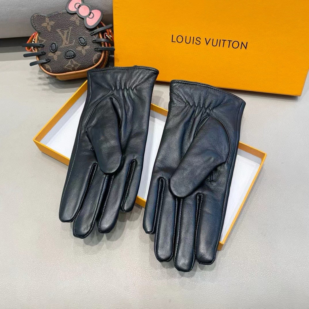 LV Gloves In Black Lambskin 458519