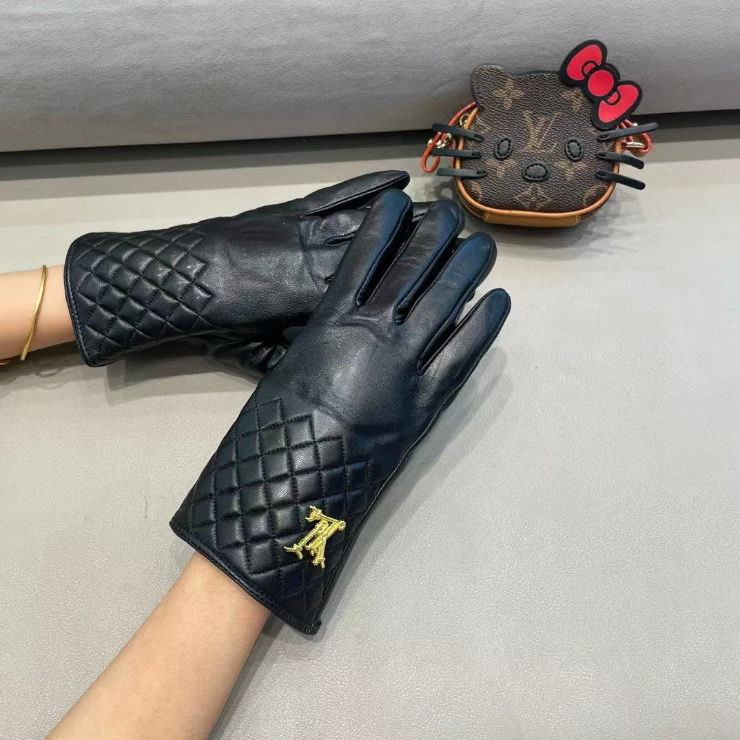 LV Gloves In Black Lambskin 473362