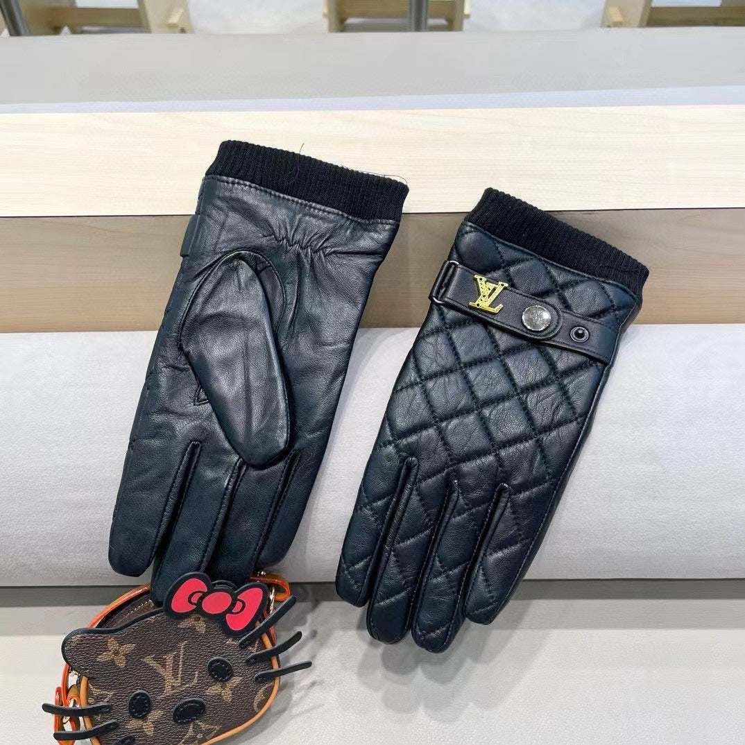 LV Gloves In Black Lambskin 473366