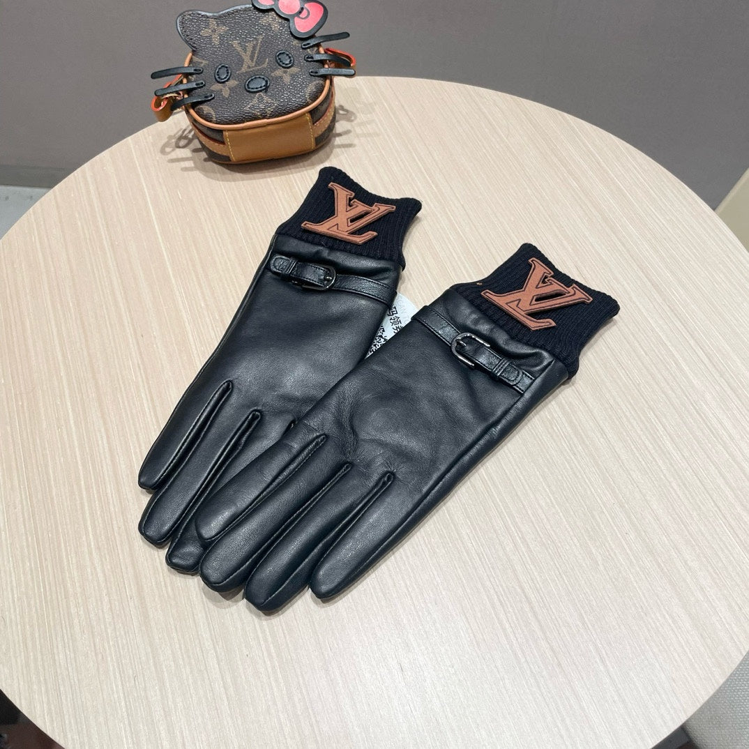 LV Gloves In Black Lambskin 475531