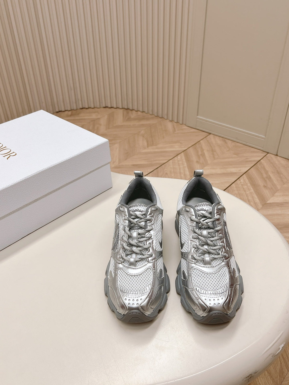 CD 26s Chrono Sneakers Metallic Silver Cowhide Mesh 643752