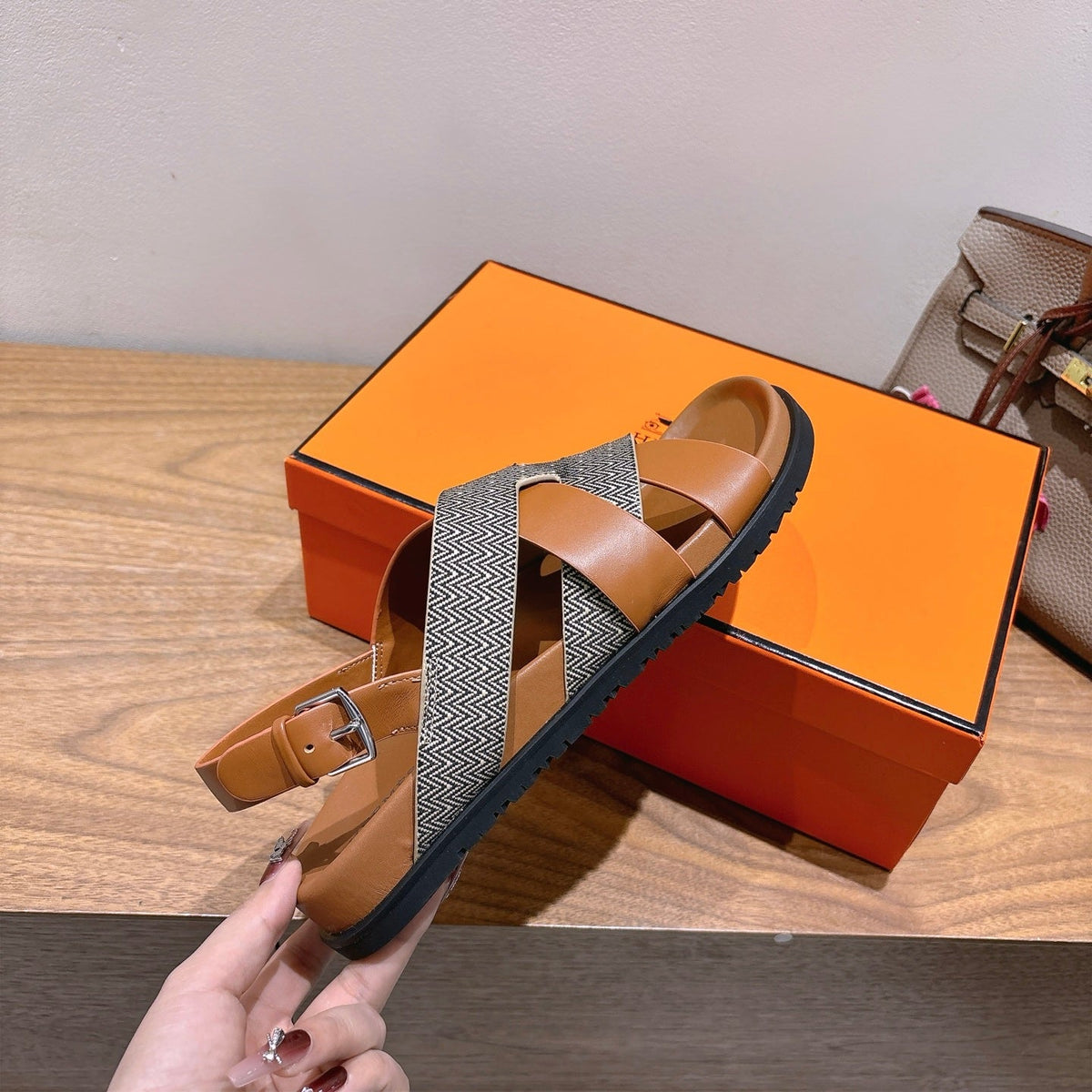 HM 25 Heracles Sandal Brown Calfskin Dark Grey Canvas