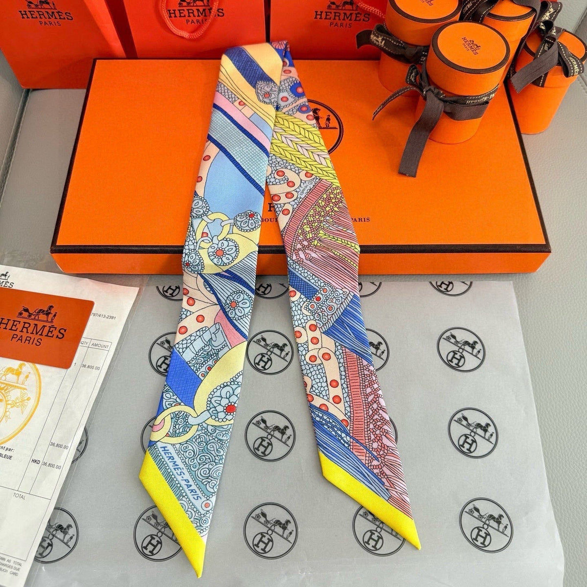 HM Twilly Mini Scarf 86CM Yellow Blue Mulberry Silk 965637