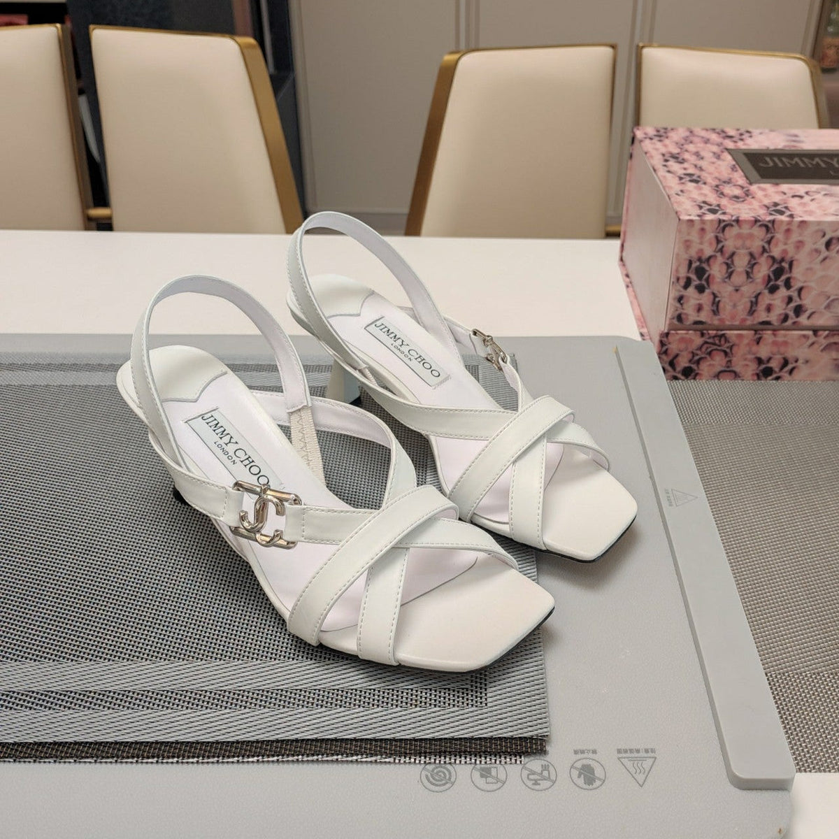 Jimmy 25 Jess Sandals White Leather 240097