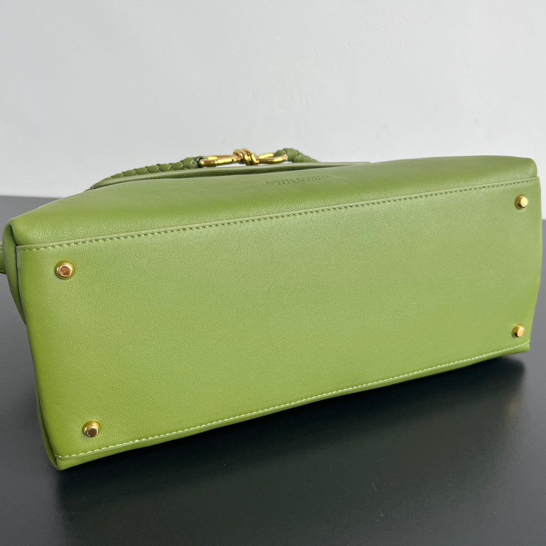 BV Ciao Ciao 34cm bag Green Silky cowhide 545166