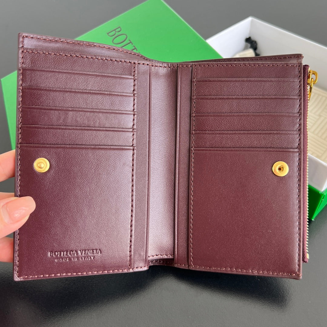 BV Wallet 14.5cm Burgundy Sheepskin 545200