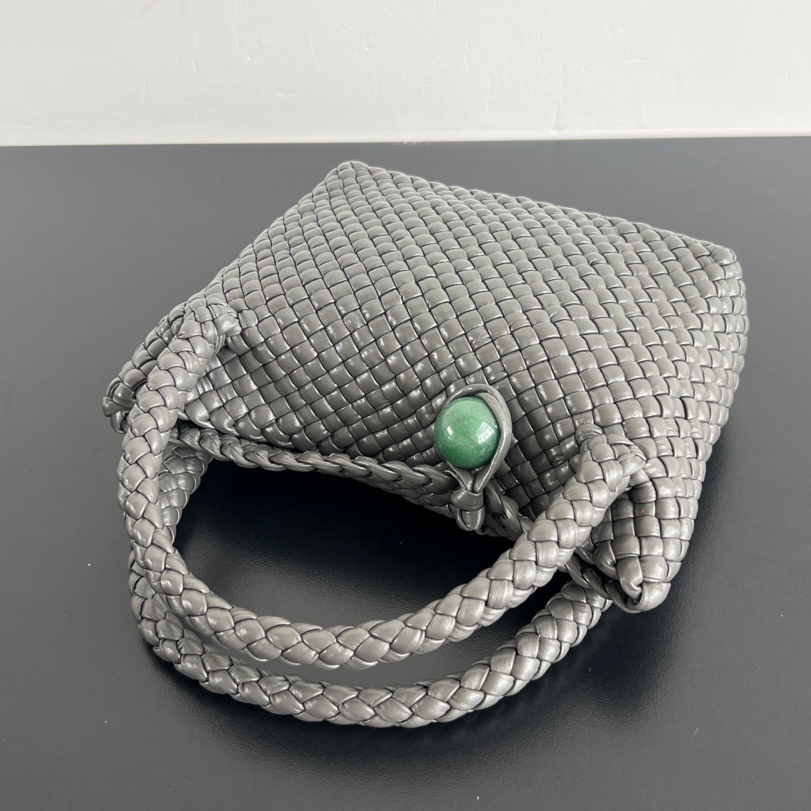 BV Tosca 20 Bag Gray Leather 559303