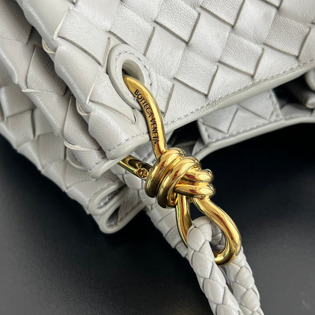 BV Intrecciato 24cm Bag Gray Leather 563666