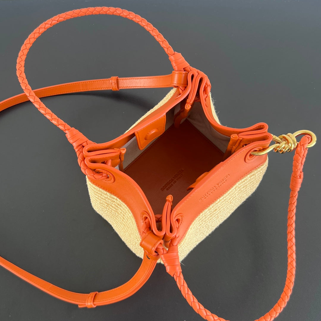 BV Parachute 21cm Bag Orange mix yellow Leather Raffia 563679