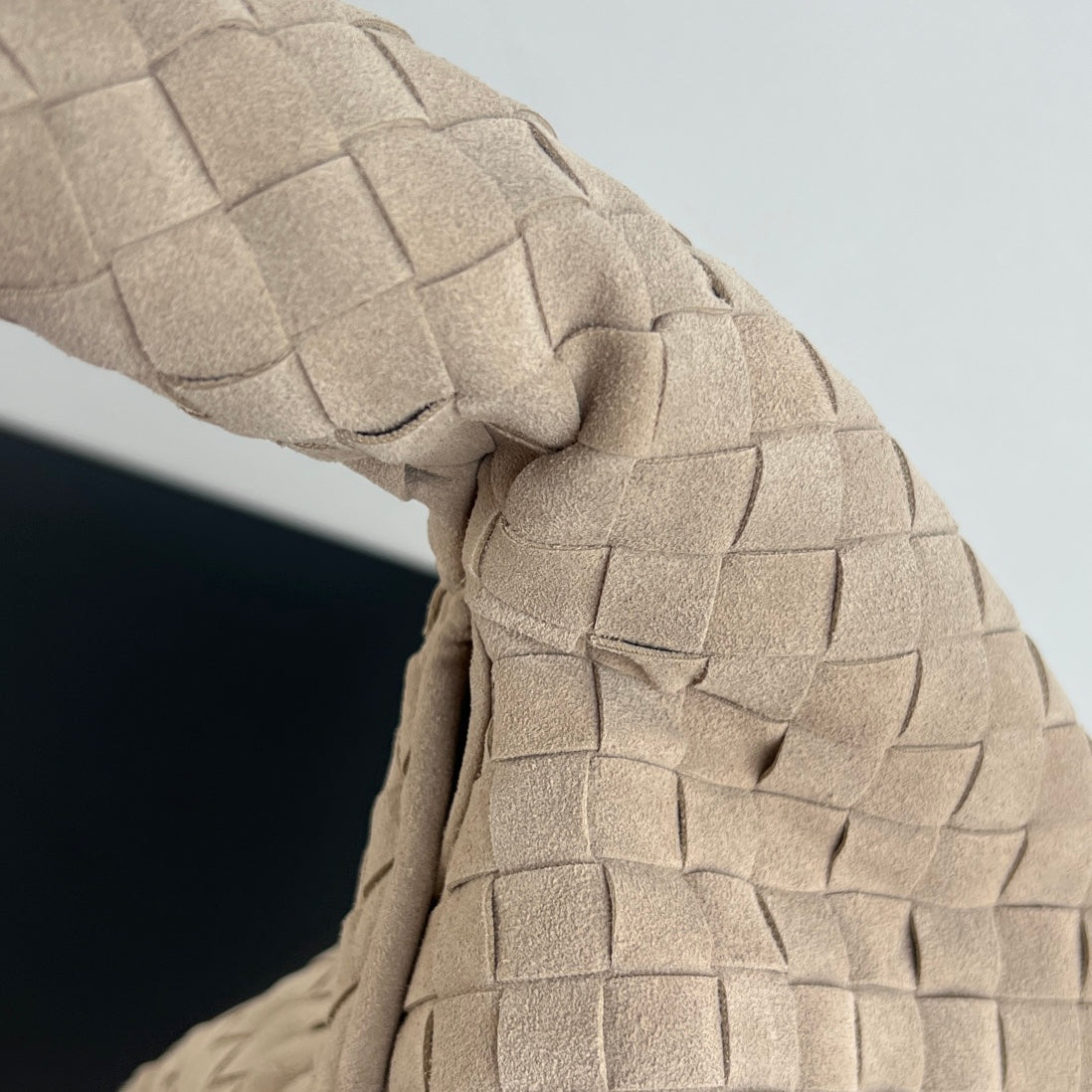 BV Hop 54cm Bag Light Gray Suede Cowhide 563682