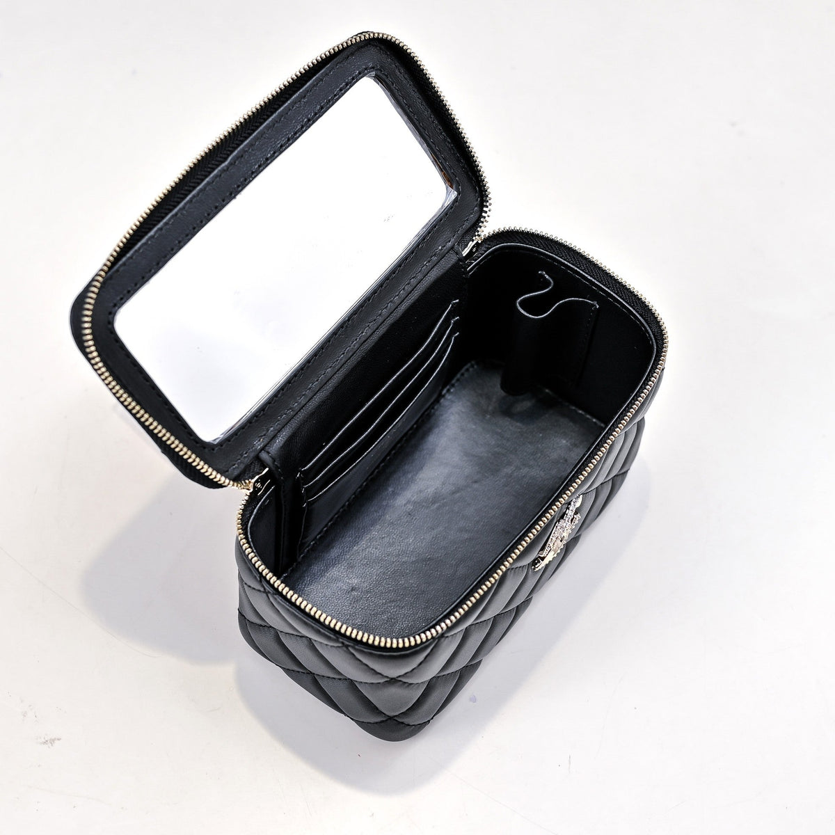 CC 24K Vanity Top Handle 17cm Black Lambskin Silver Hardware