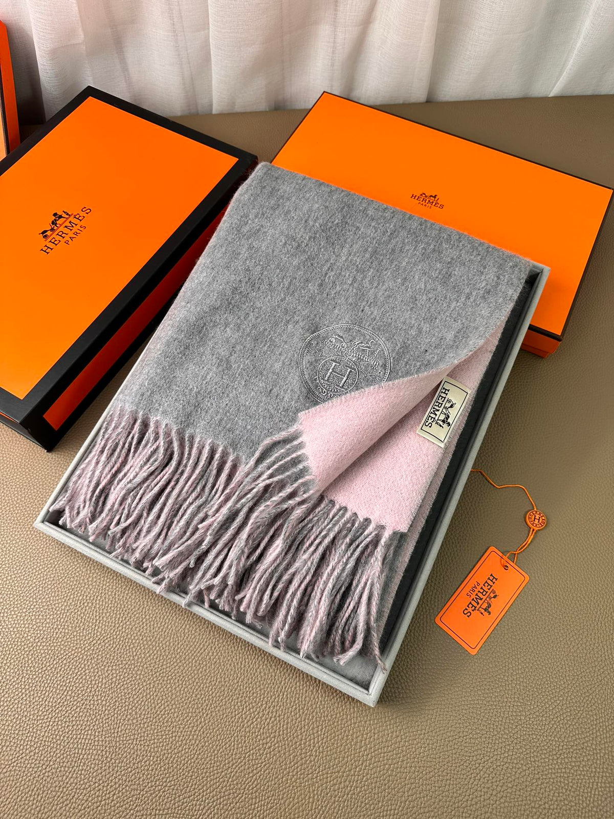 DOUBLE-FACE SCARF 200 CM IN LIGHT PINK AND GREY CASHMERE