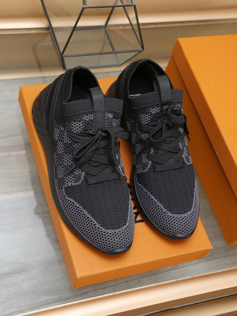 LV SNEAKERS IN BLACK AND GREY MESH FABRIC