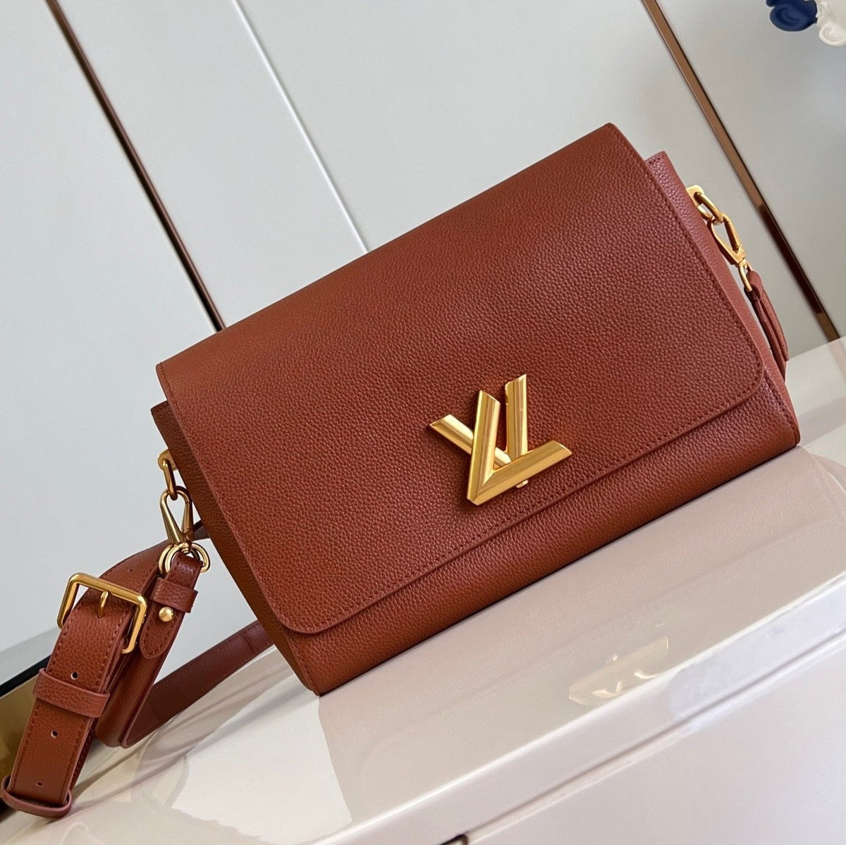 lv soft twist 27cm cognac calfskin gold hardware