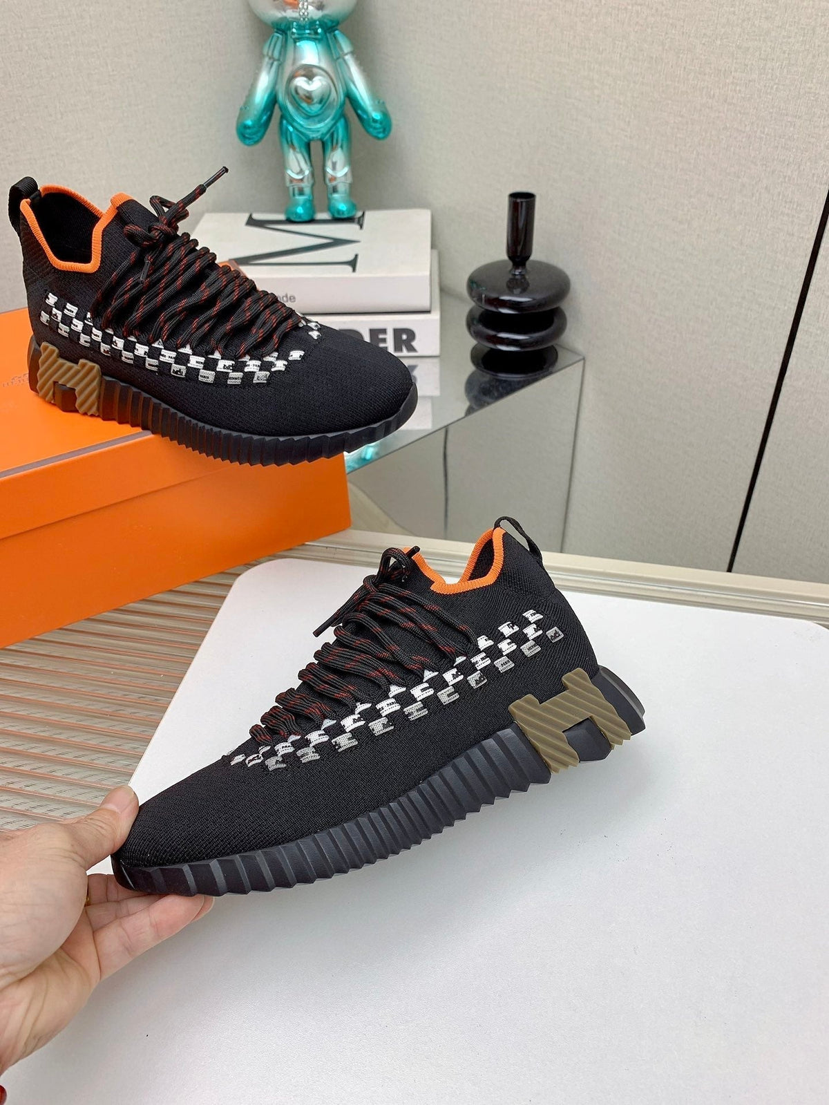 HM Flex slip-on sneaker In Black Woven Fabric 106320
