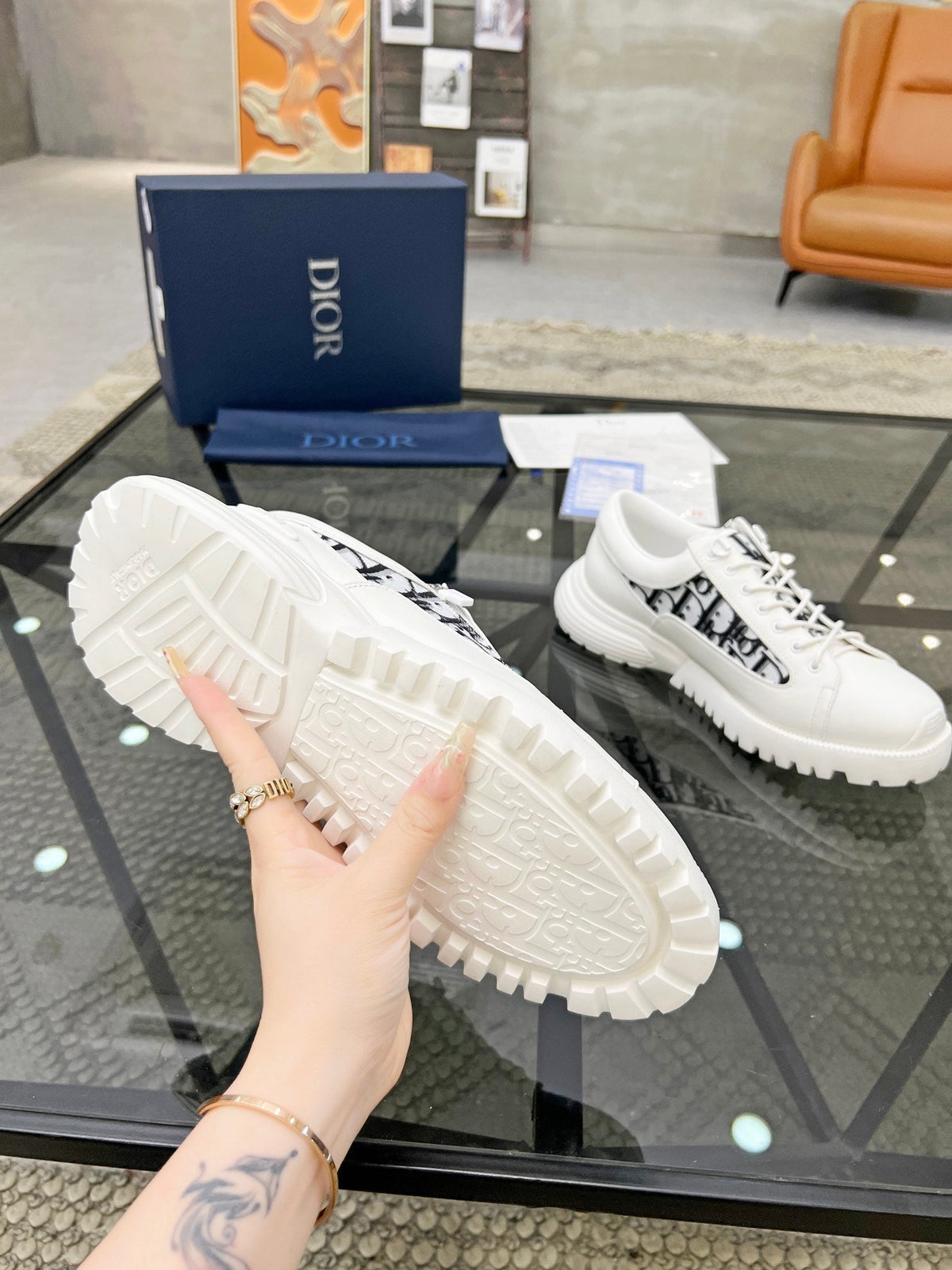 CD COMBAT DERBY SHOE WHITE CALFSKIN