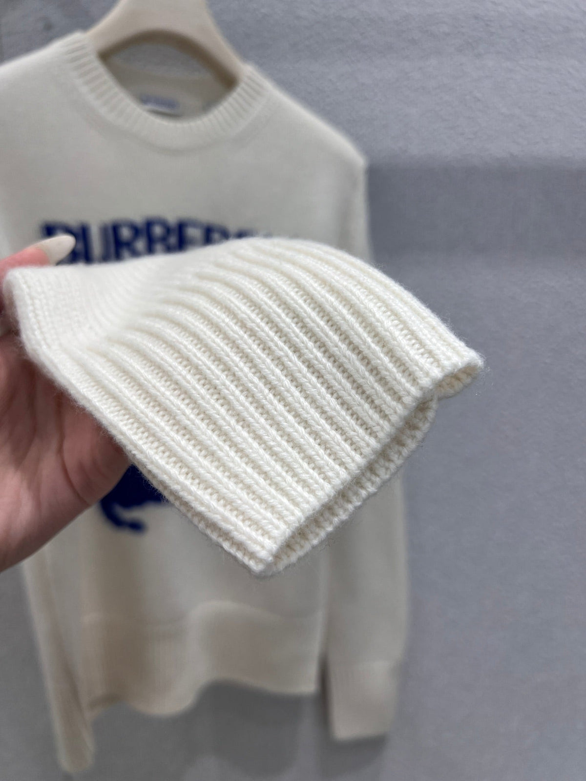 Burberry 25 Sweater White Blue Wool Cashmere