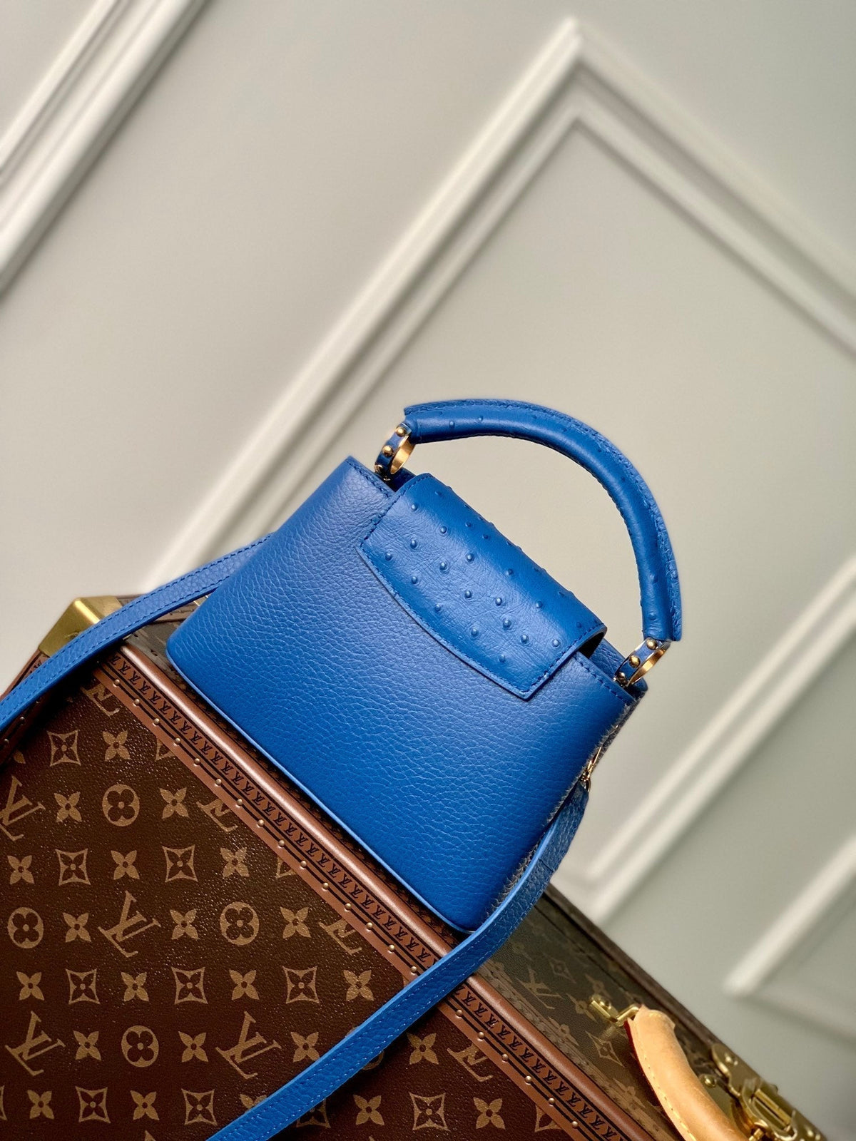 CAPUCINES MINI 21 COBALT BLUE TAURILLON GOLD HARDWARE