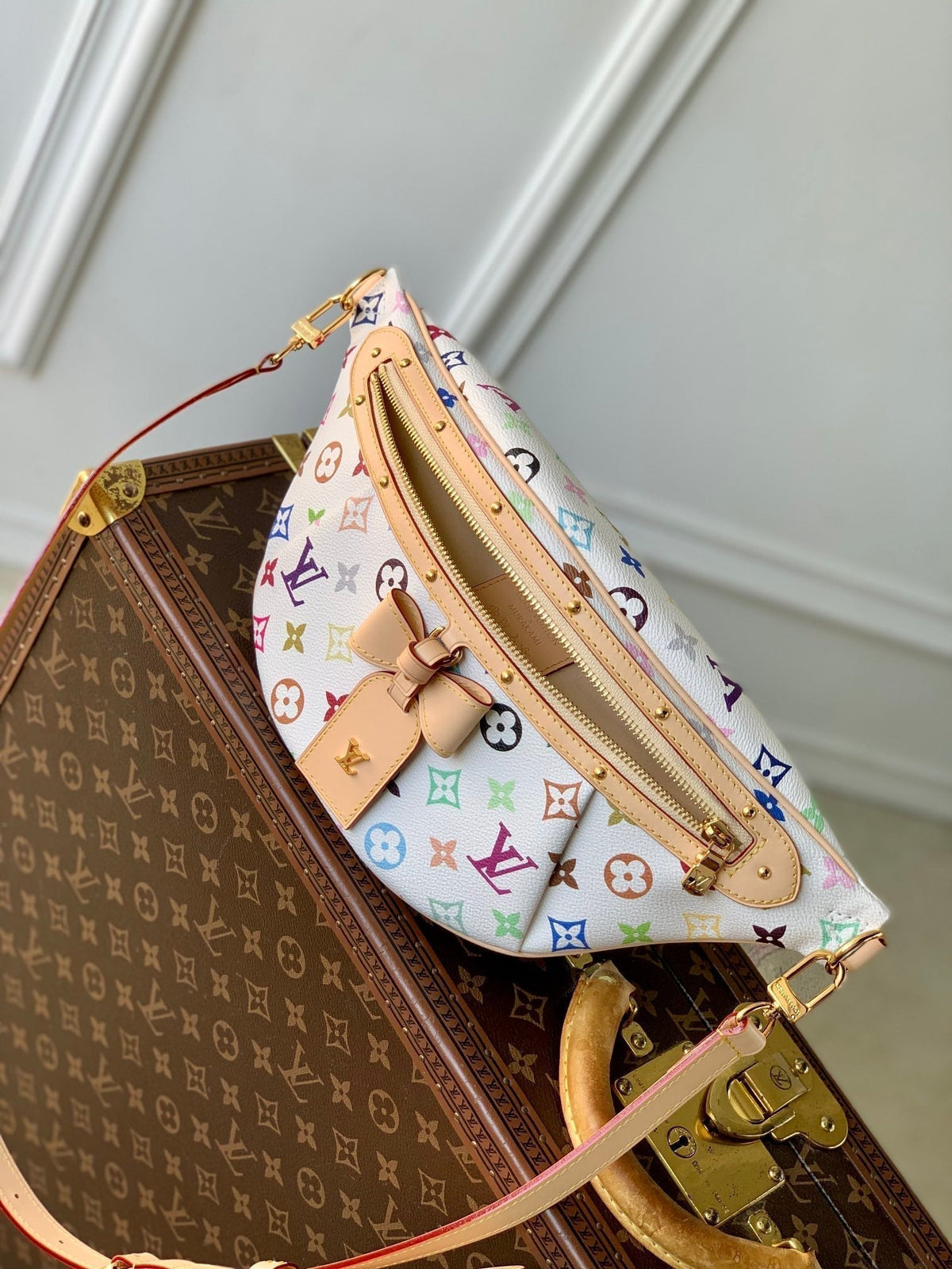 HIGH RISE 38 IN MULTICOLOR MONOGRAM CANVAS