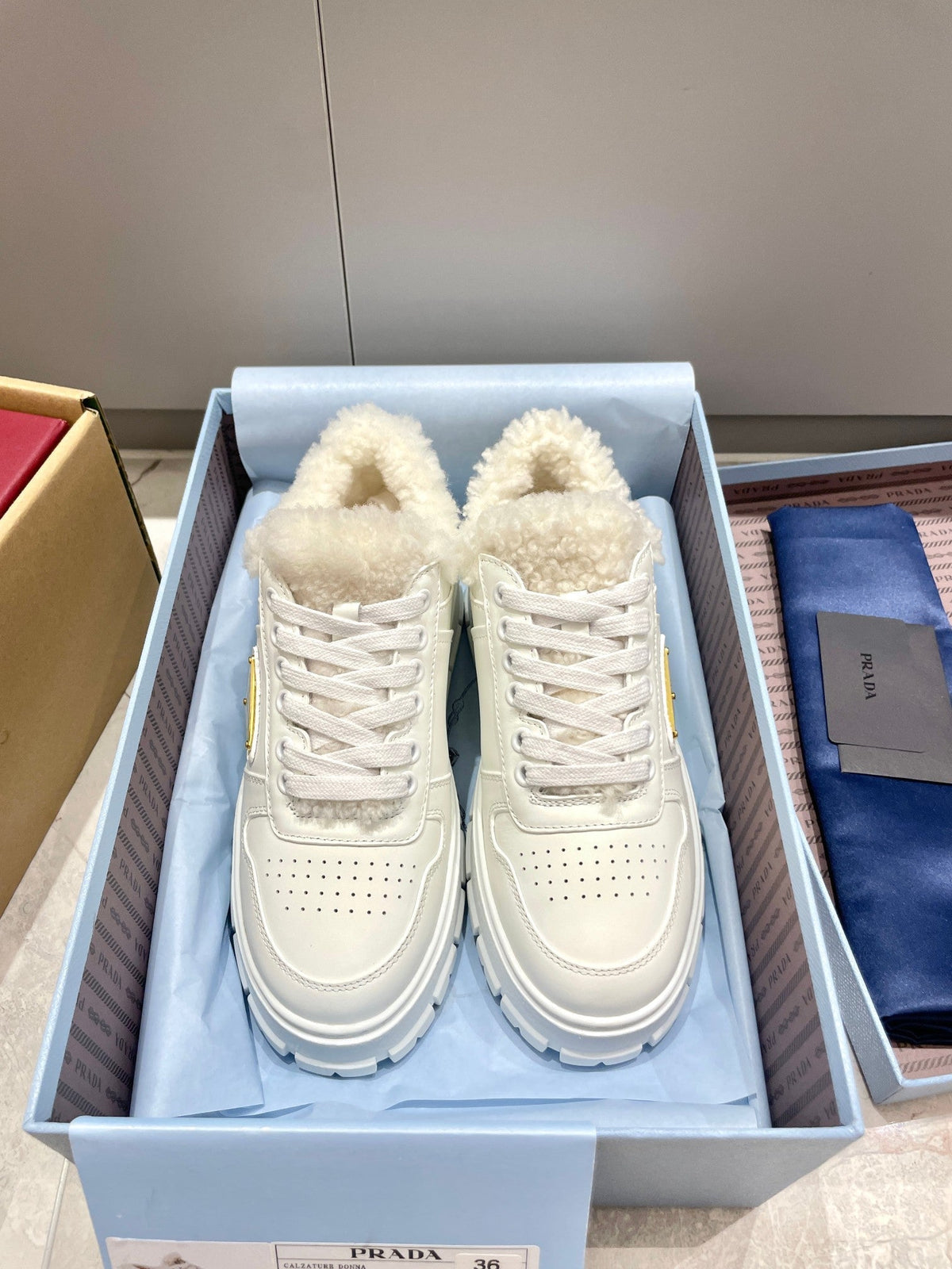 Pra 2025 Sneaker White Calfskin Wool 555234