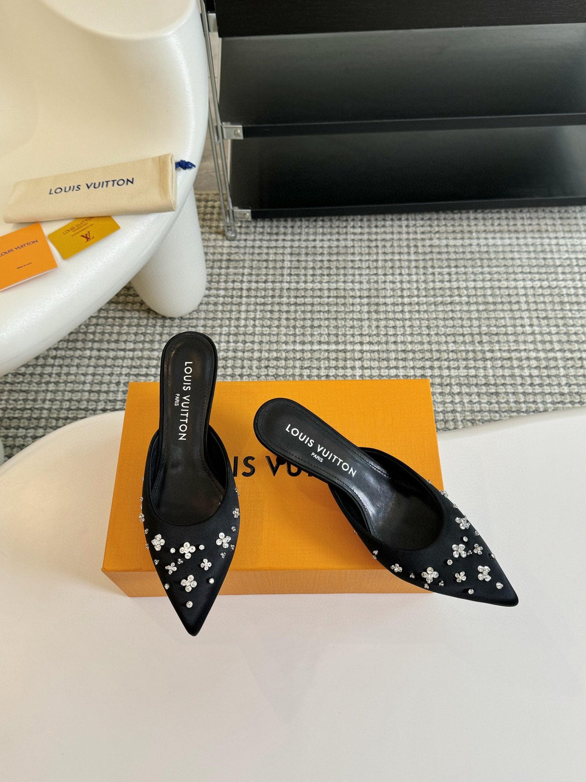 LV Blossom Pointy Mule 75mm Black Lambskin