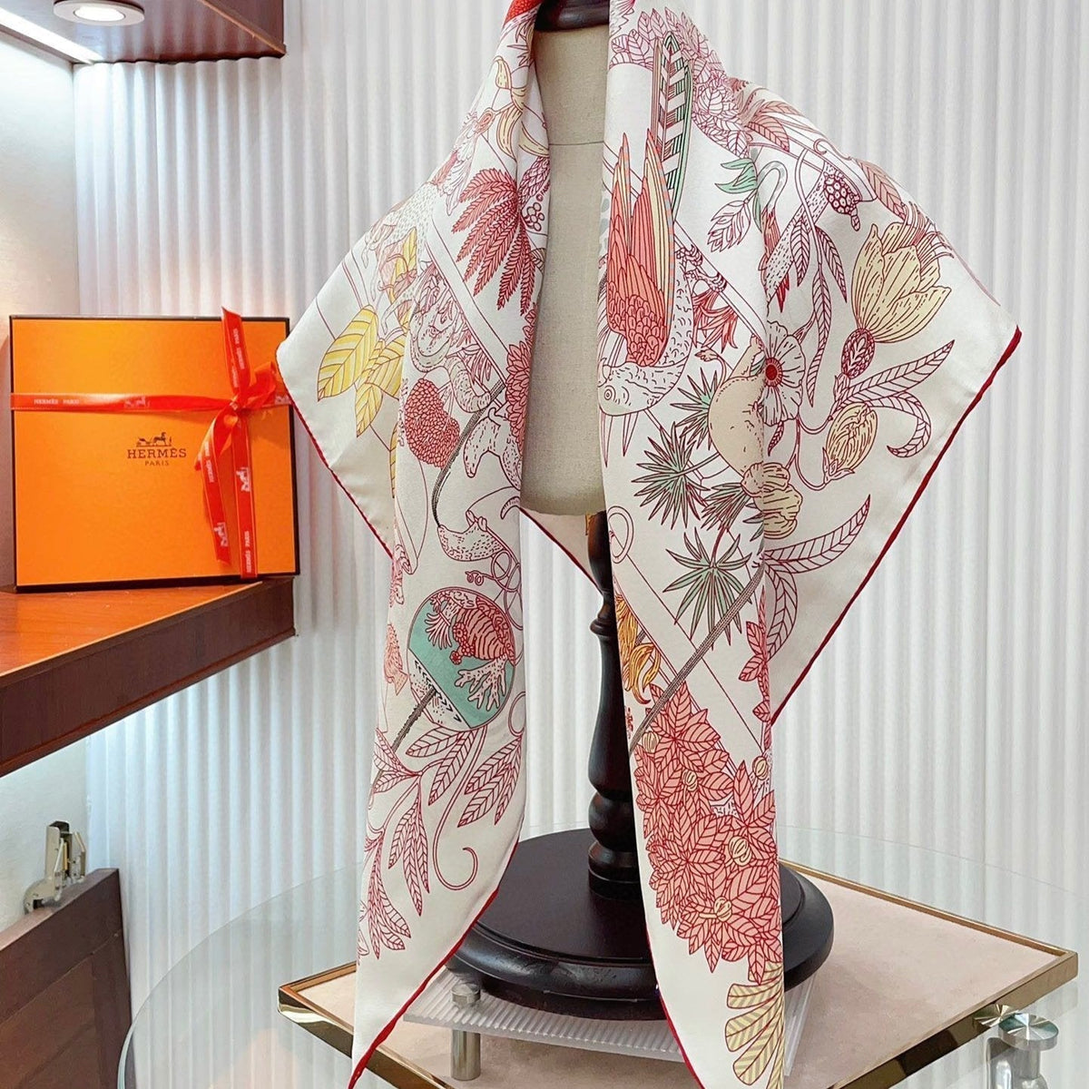 Precious Paradise Scarf 90 CM In Pink Colorful Silk Twill 294485