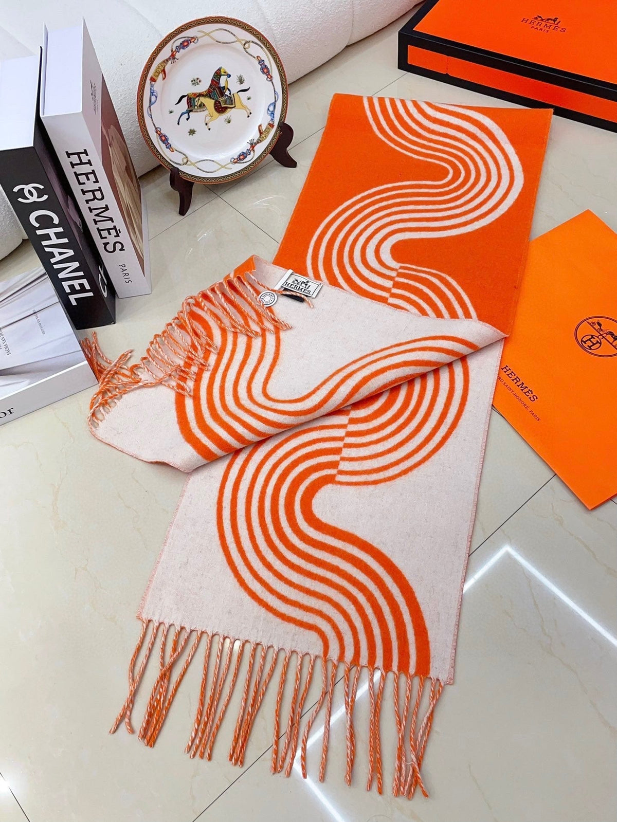 SCARF 180 CM IN FIRE ORANGE MIX WHITE CASHMERE