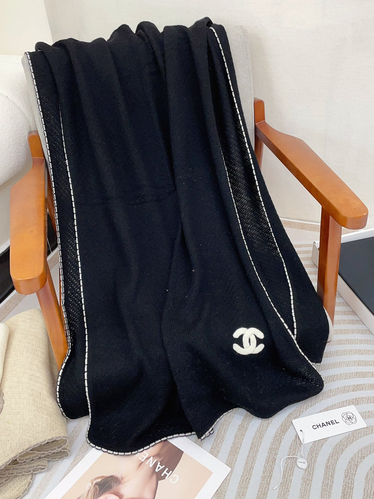 CC Scarf 190 CM In Black Cashmere 419816