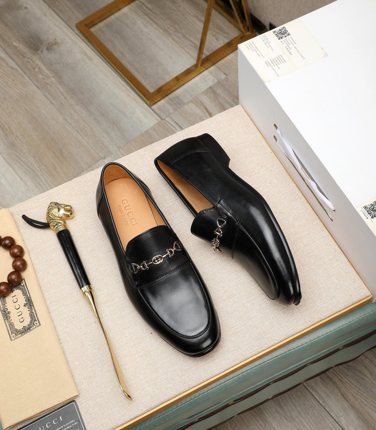 GG Men's Loafer Black Cowhide 526009