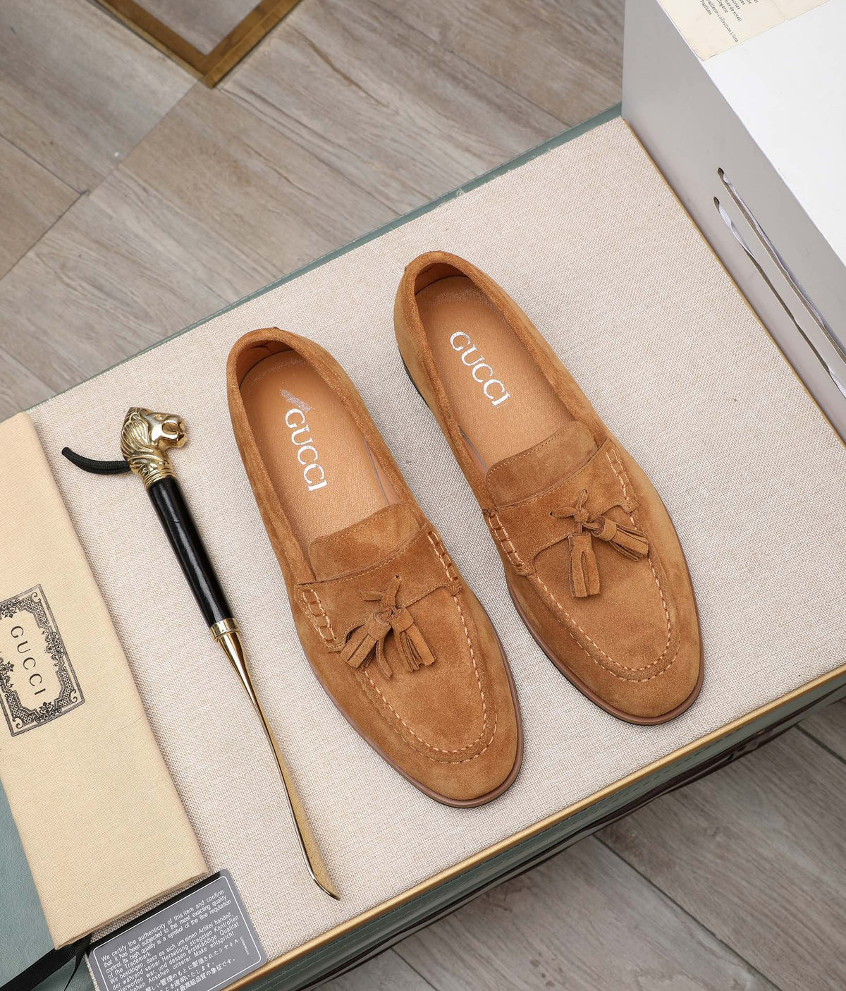 GG Men's Tassel Loafer Light Brown Suede 440168