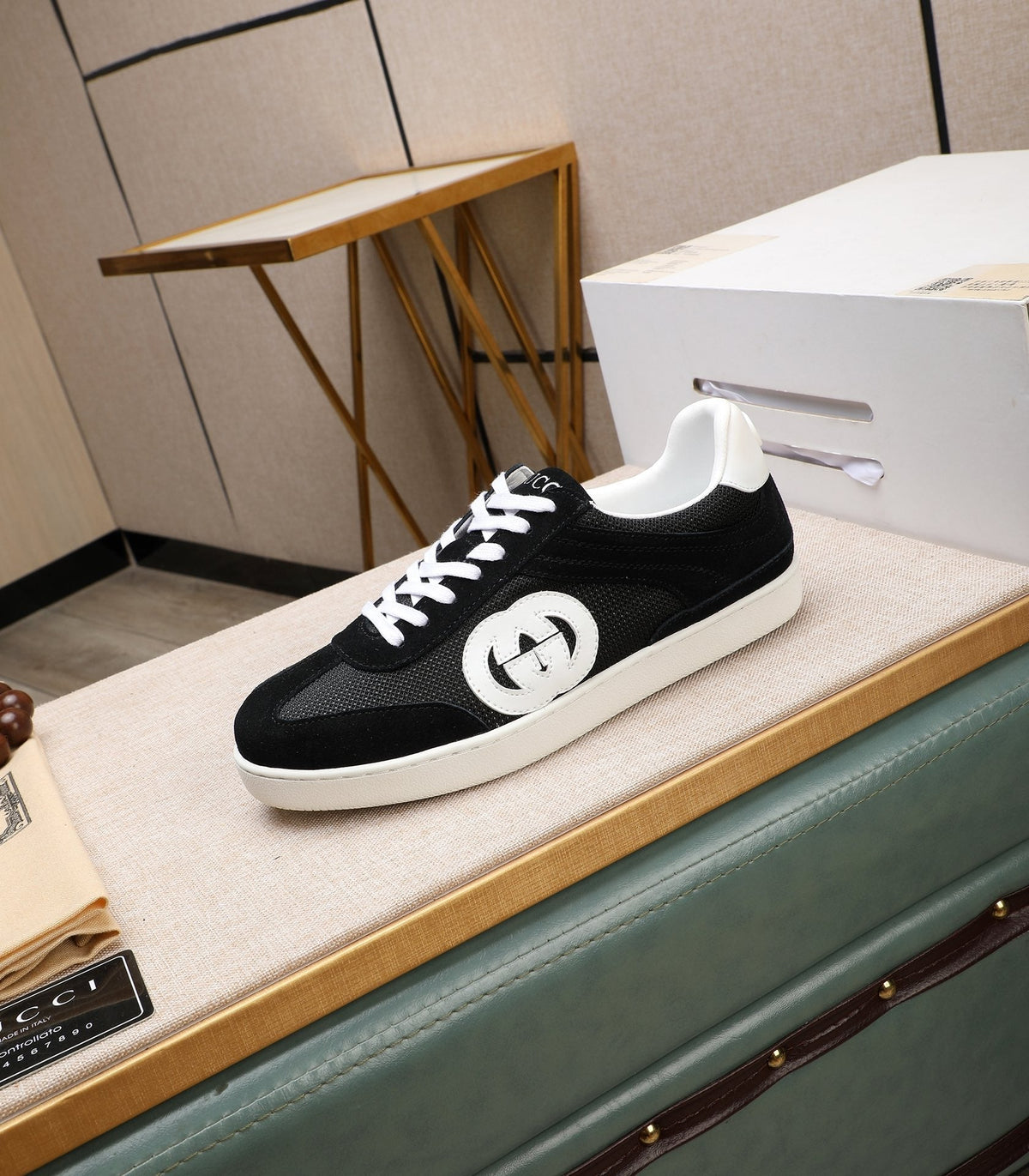 GG Men's G75 Sneaker Black White Mesh Suede 477879
