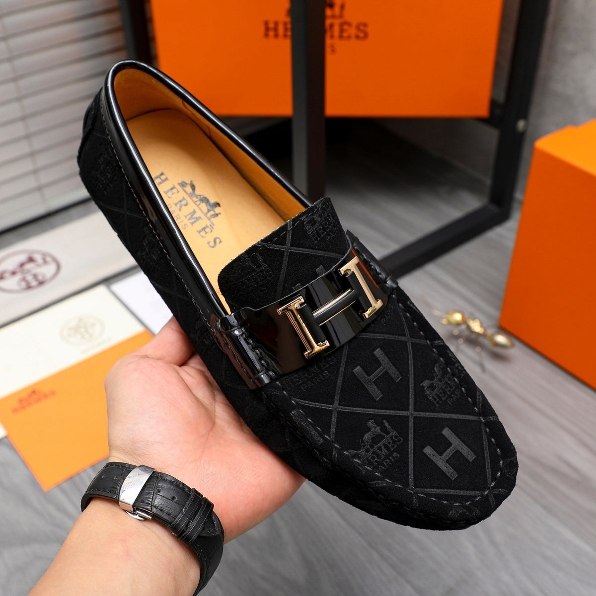 HM SQUARE MOTIF LOAFER BLACK EMBOSSED SUEDE