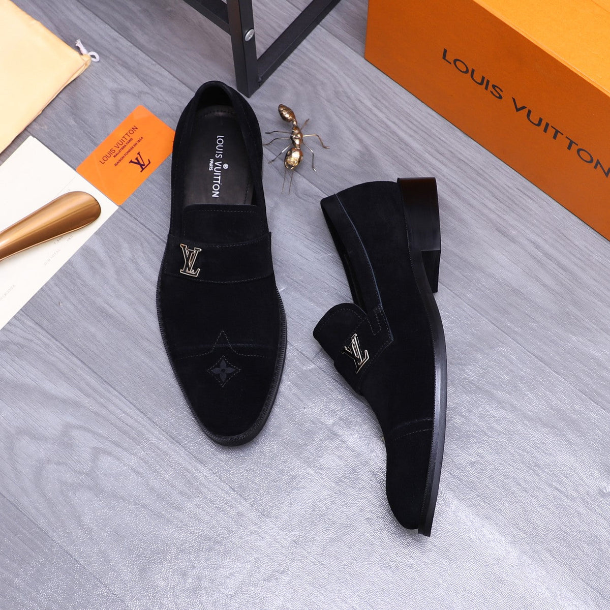 LV LOAFERS IN BLACK SUEDE CALFSKIN WITH SILVER LOGO
