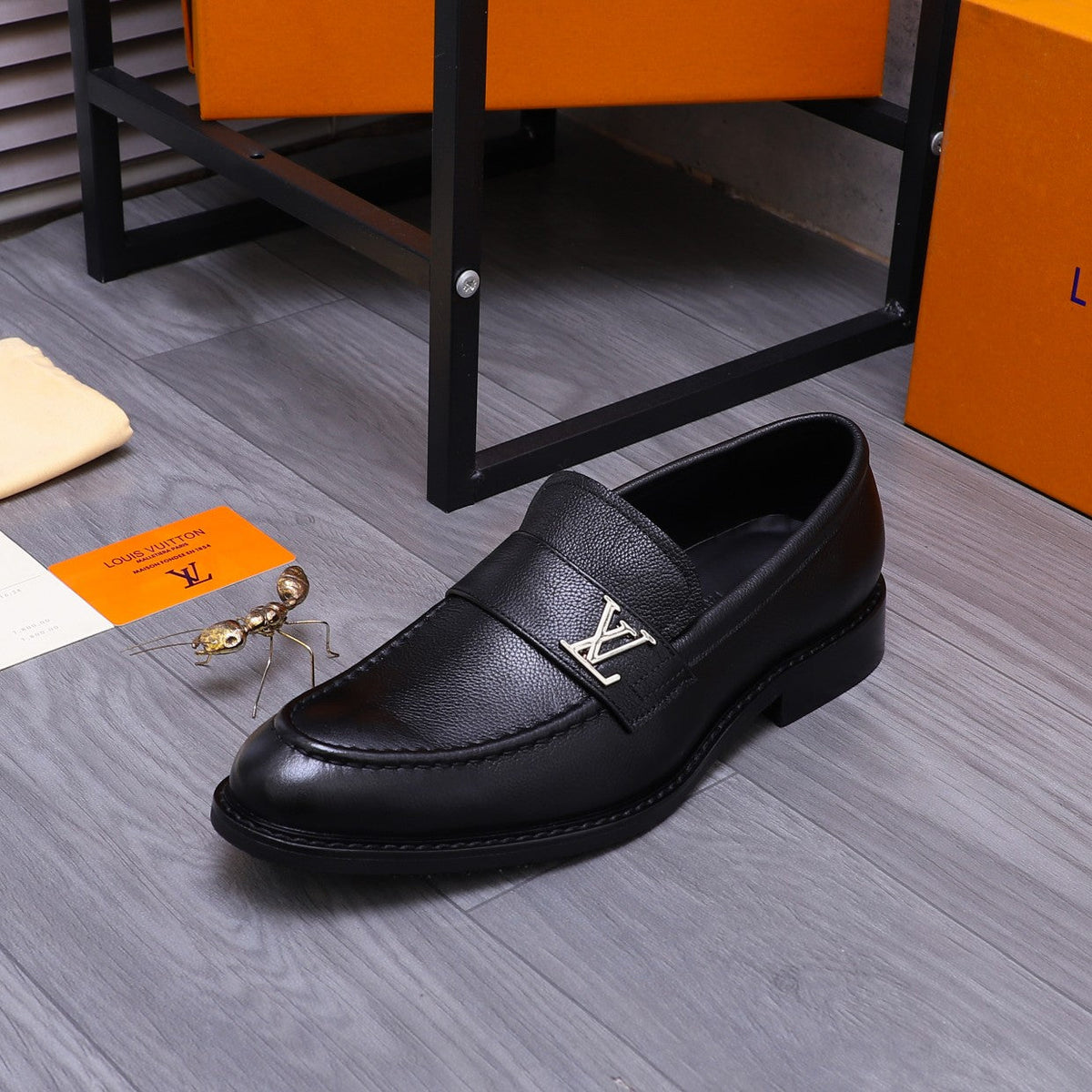 LV SAINT GERMAIN LOAFER BLACK GRAIN CALFSKIN WITH SILVER LOGO