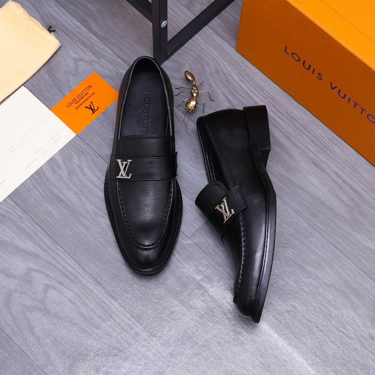 LV SAINT GERMAIN LOAFER BLACK GRAIN CALFSKIN WITH SILVER LOGO