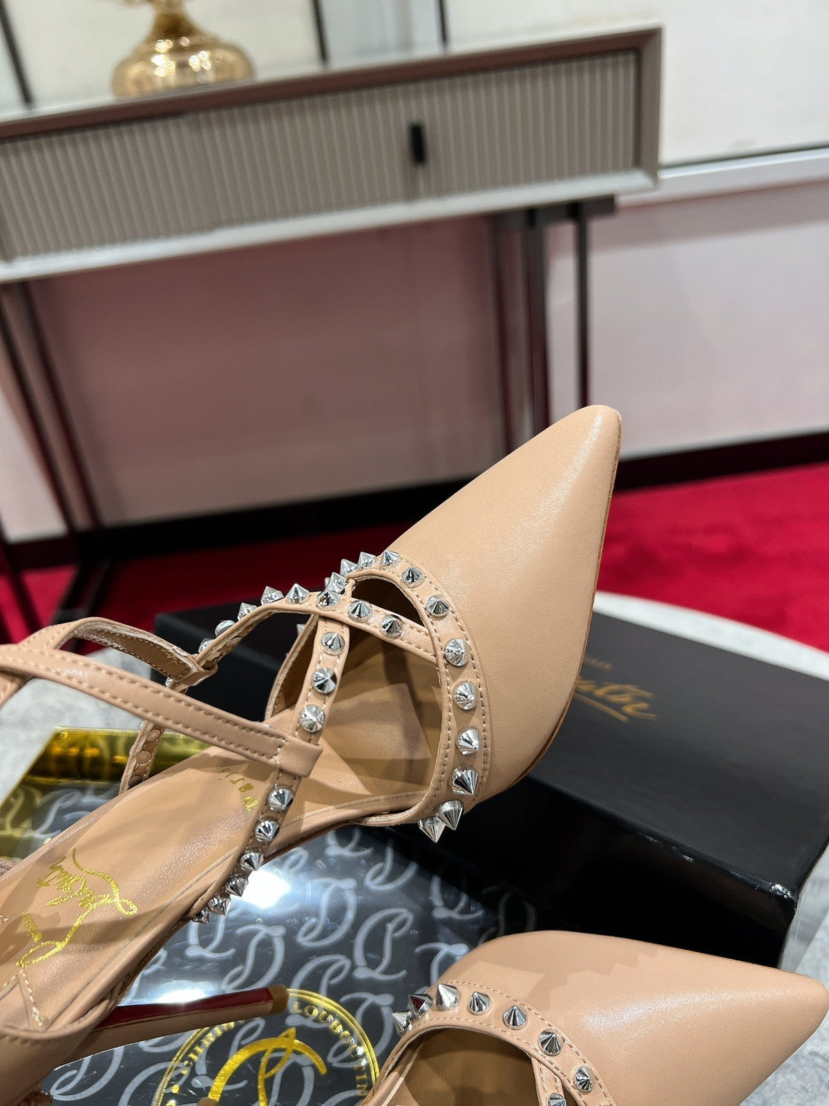 CL Tatooshka Spikes Pump 100mm Nappa Leather Nude