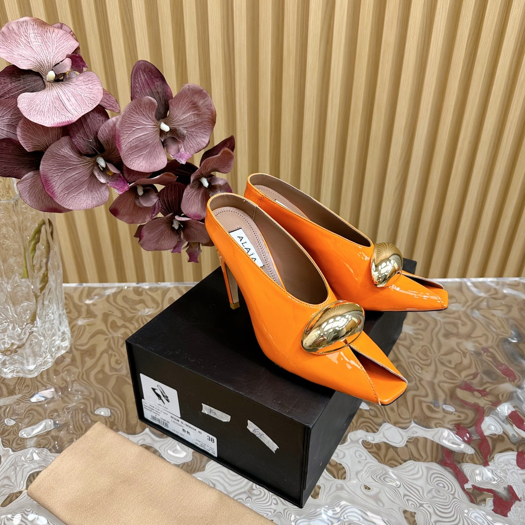ALAIA AZZEDINE HIGH HEELS IN TANGERINE ORANGE CALFSKIN WITH GOLD HARDWARE