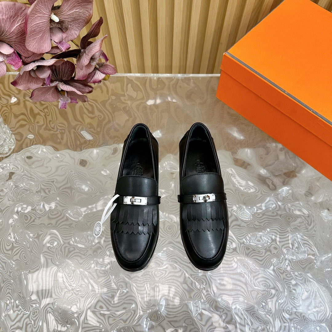 HM Royal Loafer In Black Cowhide 102300