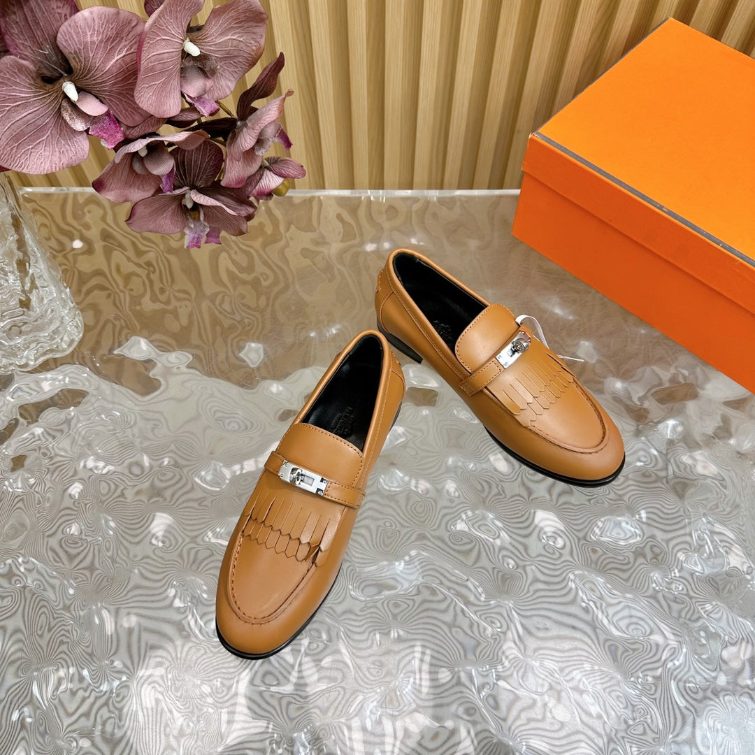 HM Royal Loafer In Tawny Cowhide 102302